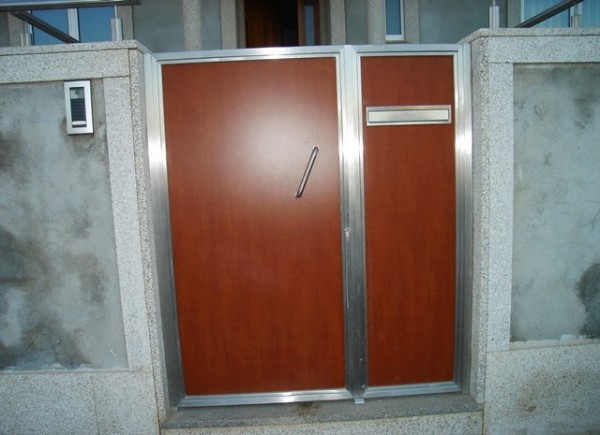 Portão em inox
